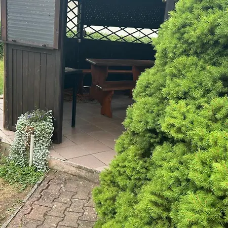 Feriehus Vidiecky Dom Pri Kastieli- Pri Piestanoch